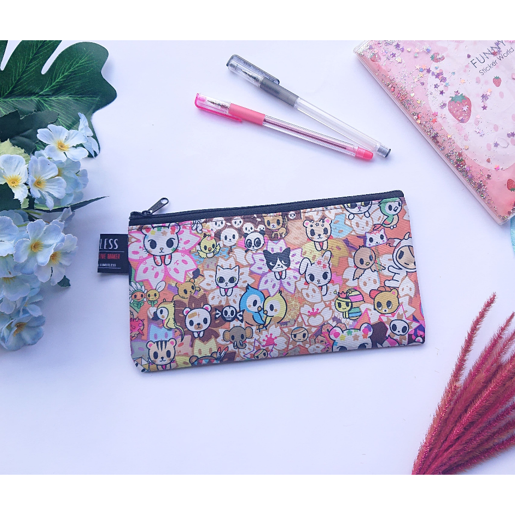 

Limitless - Pencil Case NILON Anti Air / Tempat Pensil Alat Tulis / Kotak Pensil / Dompet Nota Motif Lucu