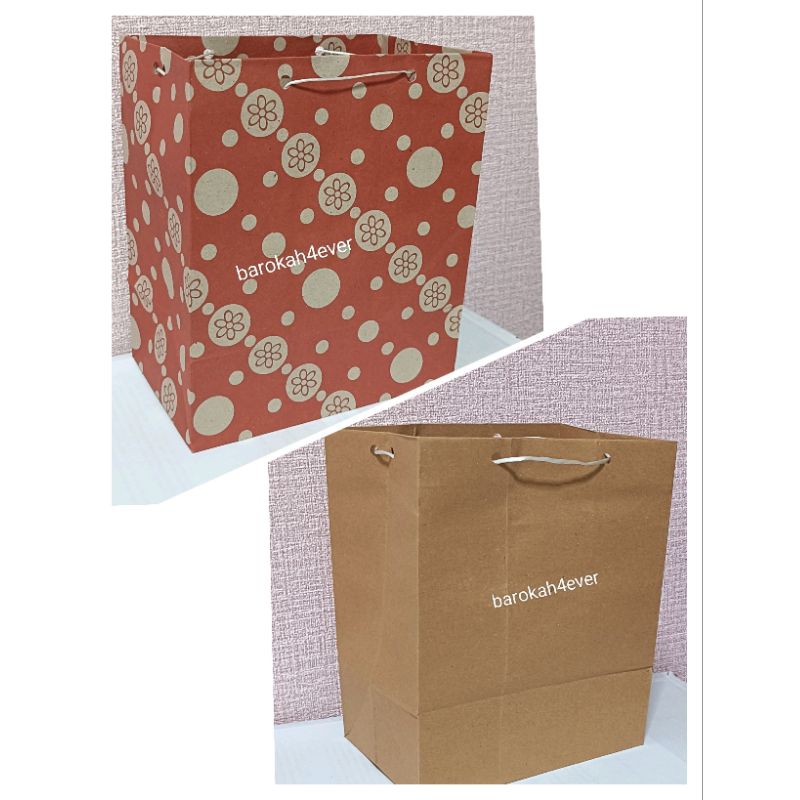 

Paper Bag Motif dan Polos Cokelat 18,5 x 12 x 22 (PB - 004)