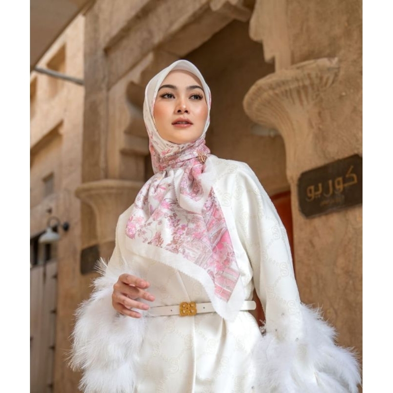 Jilbab Buttonscarves kw logo PIN B+POUCH BOX dubai 2 series voal premium terbaru