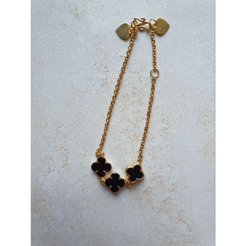 Gelang Clover Hitam Emas Muda 2 Gram
