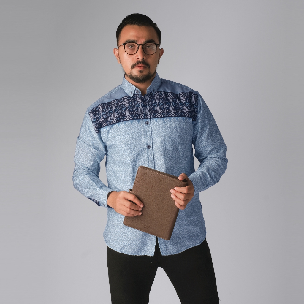 DGM Kemeja Batik Pria Lengan Panjang Stretch Premium Batik Pria Motif Torpedo Biru Muda 2193