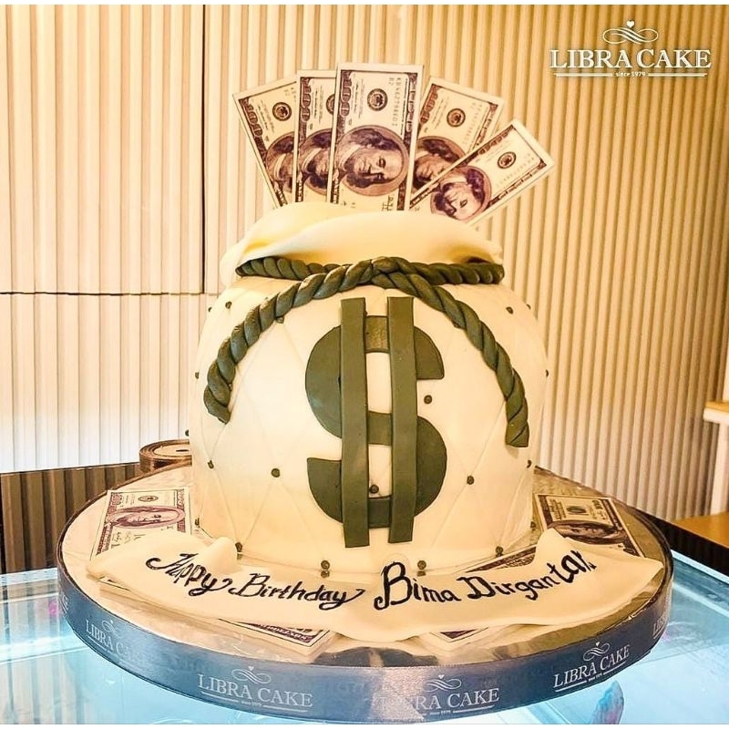 

kue ulang tahun/birthday cake/ costume cake/cakeanniversary/money cake