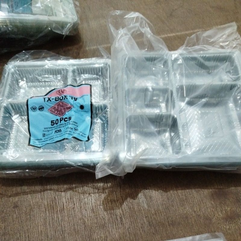 Mika Sekat Kotak Nasi uk 18 & 20 isi 50