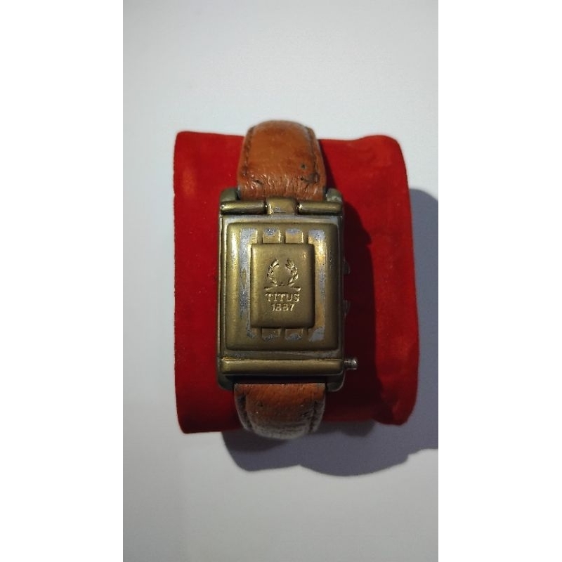 jam tangan titus 1887 vintage