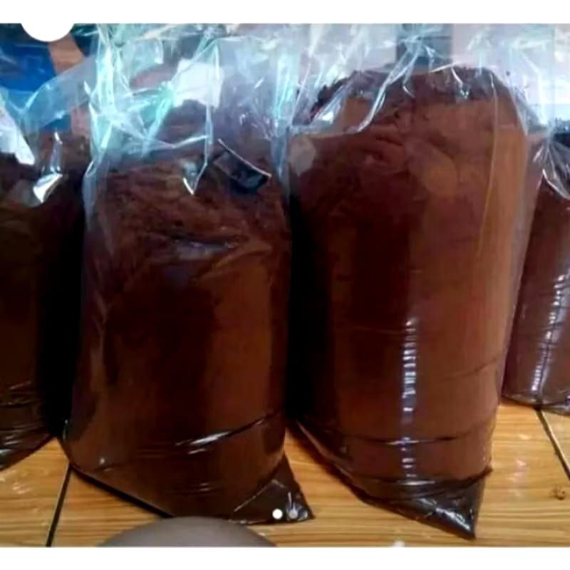 

1kg Kopi Bubuk Hitam Murni Robusta Khas Madura Kopi Asli