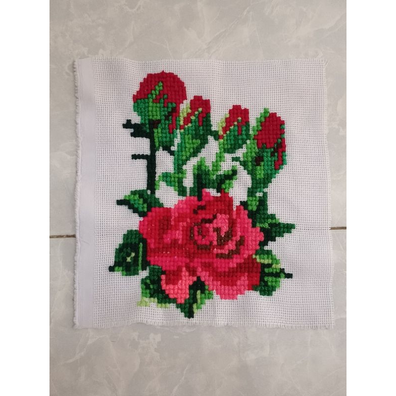 Sulaman kristik bunga jadi