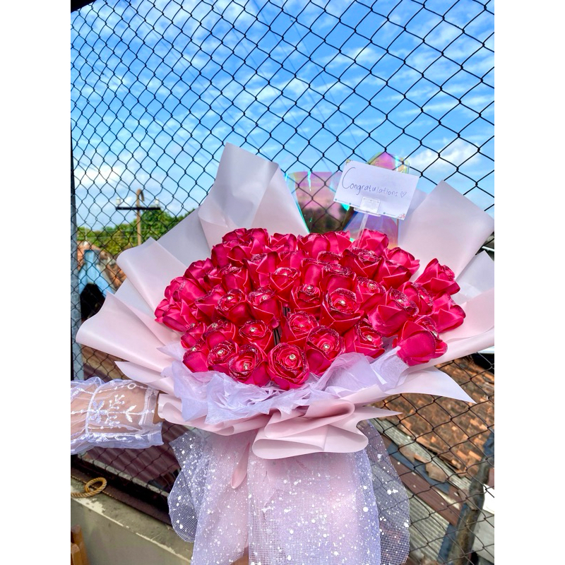 Buket bunga | Buket Bunga Satin | Mawar satin | Buket mawar satin besar