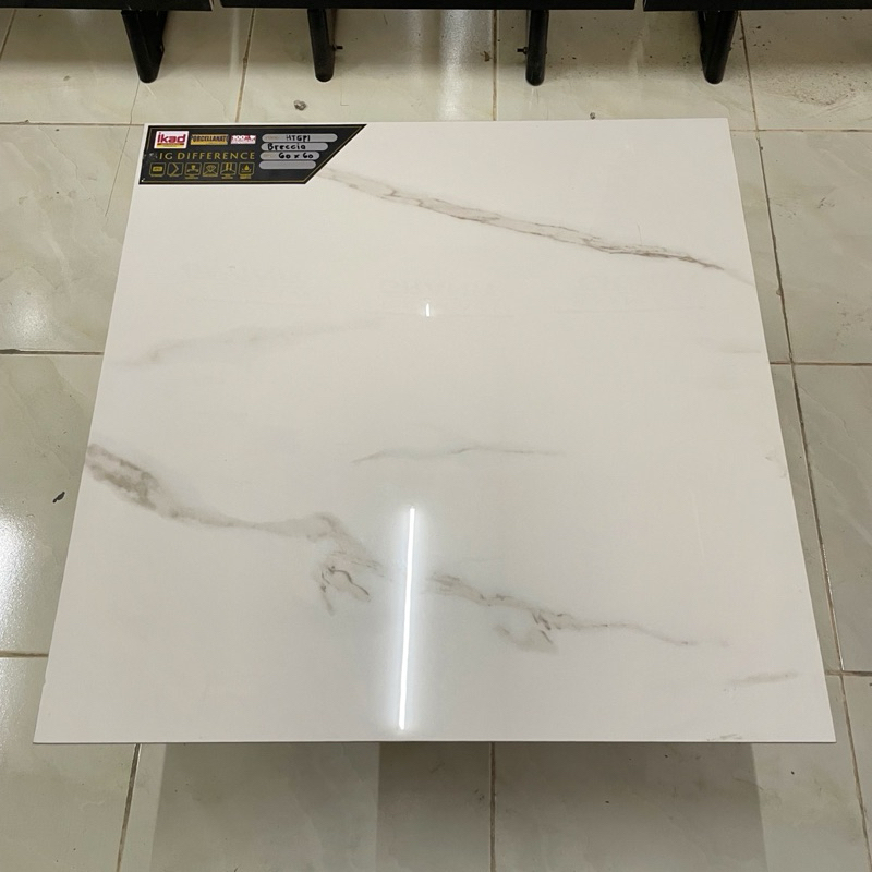 GRANIT 60x60 breccia ikad