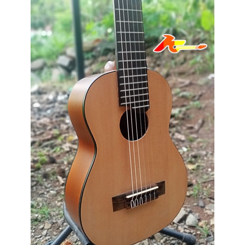 Gitar Mini Akustik Senar Nilon 6 | Gitar Lele untuk Anak & Pemula | Ringan Nyaman Dimainkan
