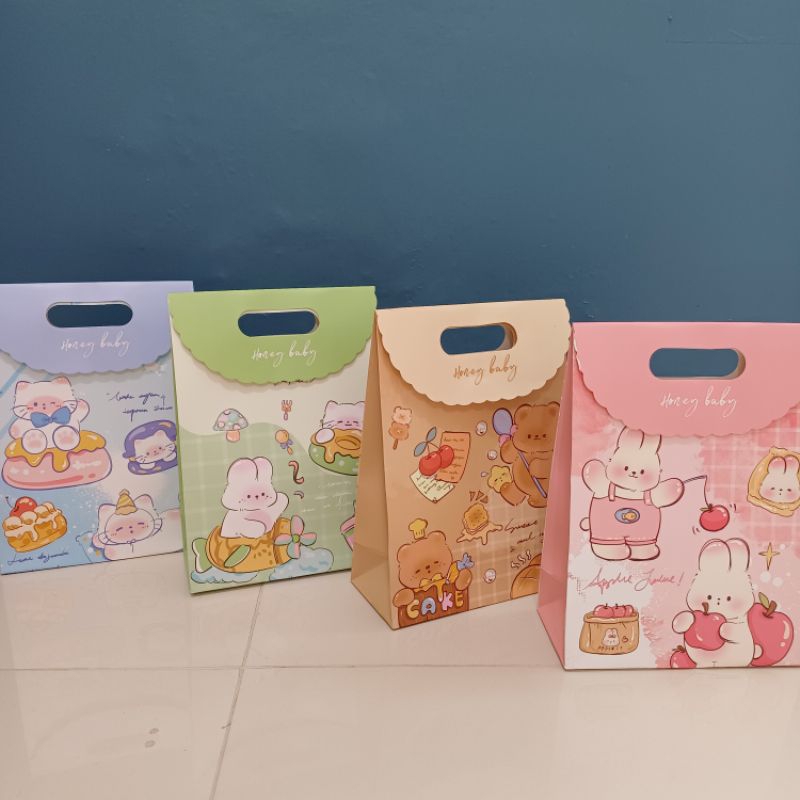

Paperbag tas kado ada penutup perekat Animal cartoon lucu BUNNY BEAR KUCING CAT