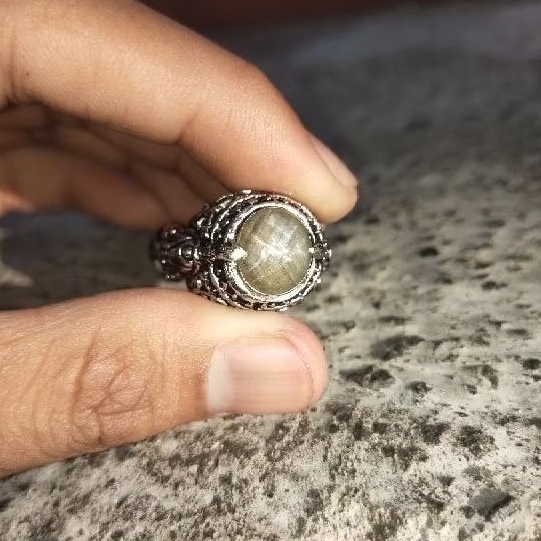 Cempaka Putih/Safir putih