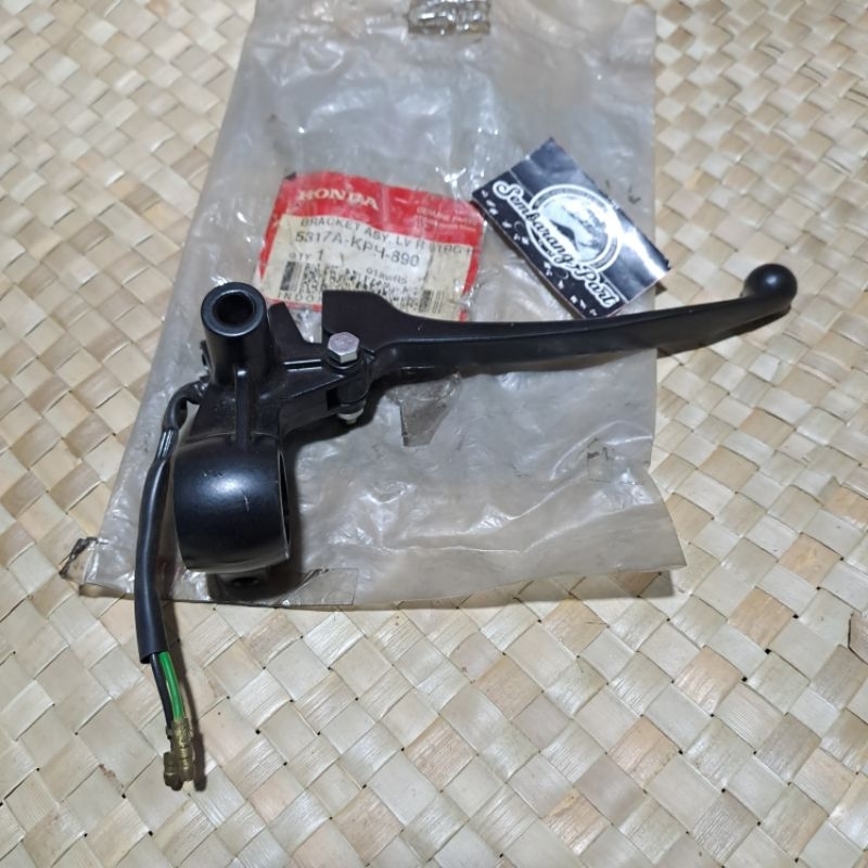 RUMAH HANDLE REM DUDUKAN SPION HONDA KARISMA 125 TROMOL ORIGINAL AHM