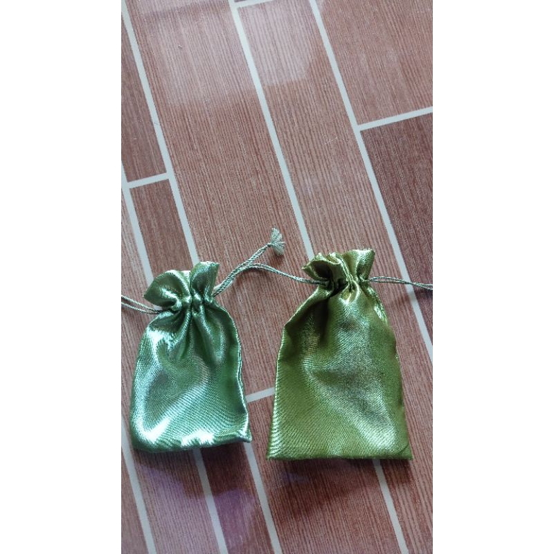 

Pouch Satin Tes 23x7