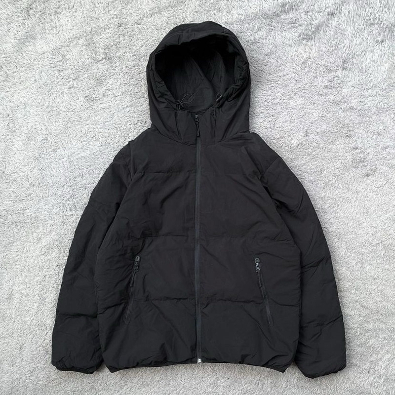 GU PUFFER SEAMLESS JACKET