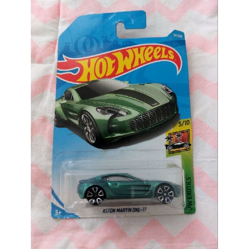 Hot Wheels Aston Martin One -77