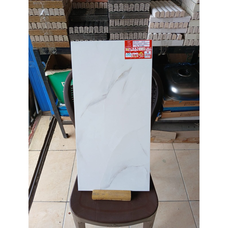 Keramik dinding uno contenial grey 30x60