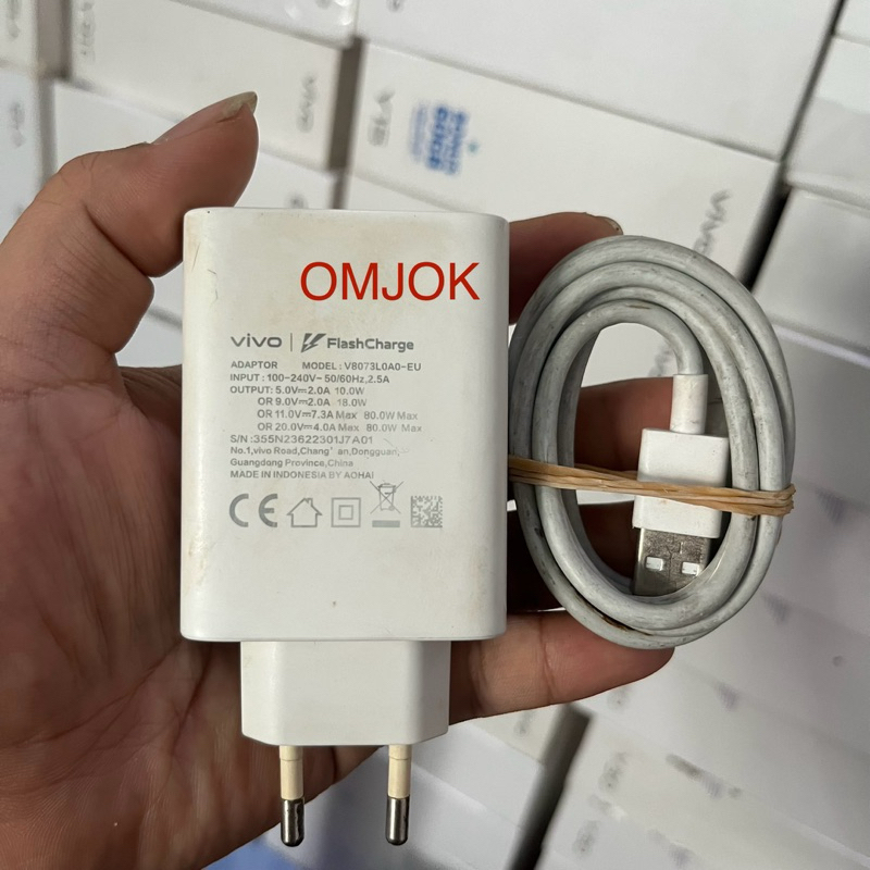 Charger vivo 66 80 watt original bekas copotan fisik 70%
