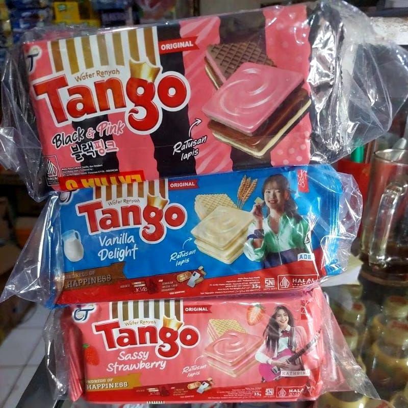 

1 Pack Wafer Tango 35 gr Isi 10pcs Wafer Tango 2000 Camilan Cemilan Jajanan Anak