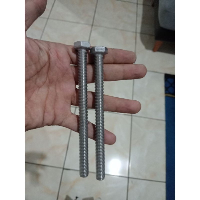 baut mur hexagon stainless M10X130 pitch 1.5