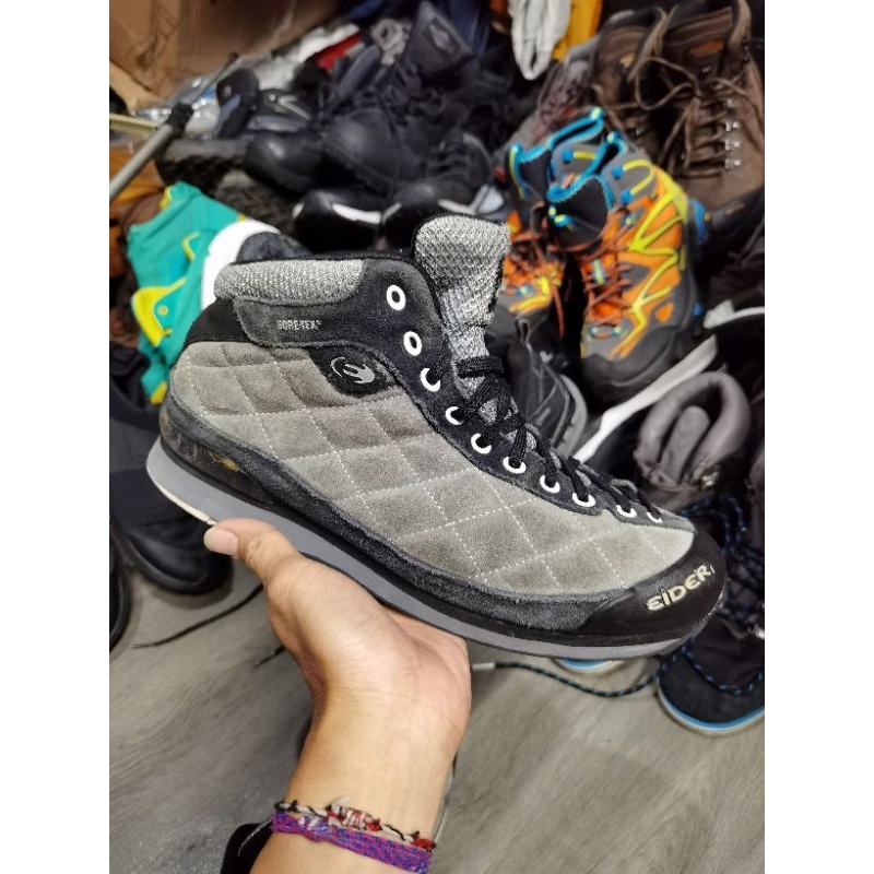 Sepatu Hiking Gunung Trail Run Eider Size 42⅔