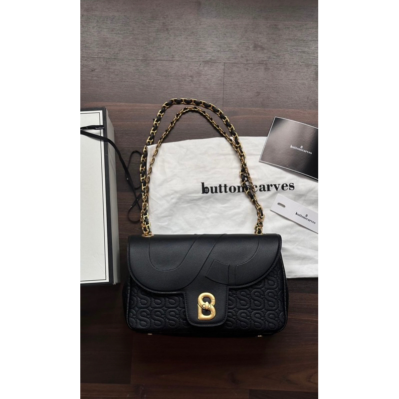 preloved bag button scarves black