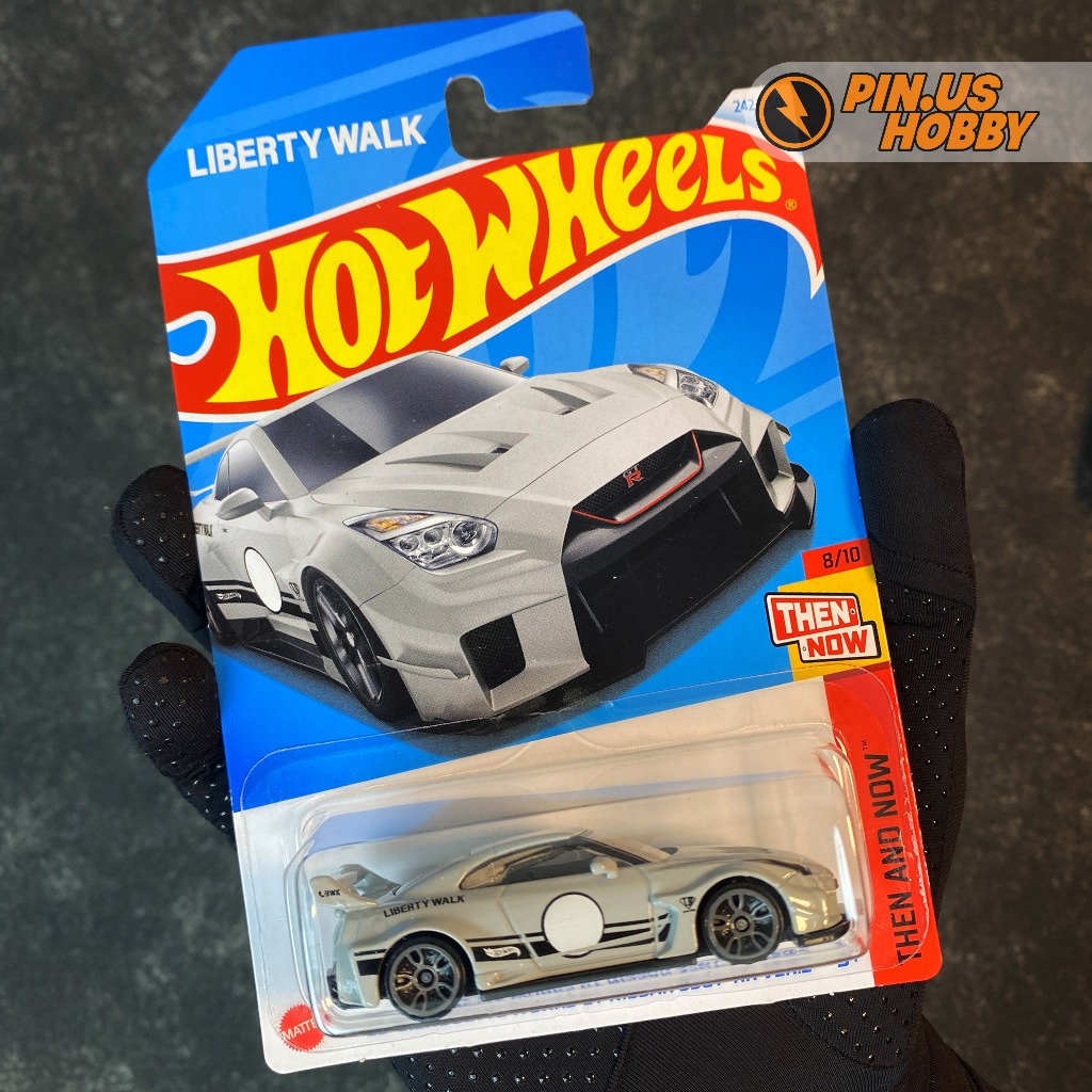 Hot Wheels LB Silhouette Works GT Nissan 35GT RR Ver 2 LBWK Liberty Walk Abu Merah Biru Silvia S15