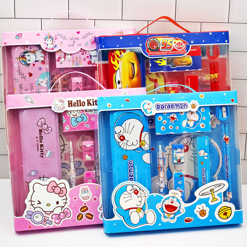 

Set Alat Tulis KUROMI Perlengkapan Sekolah Anak 8028