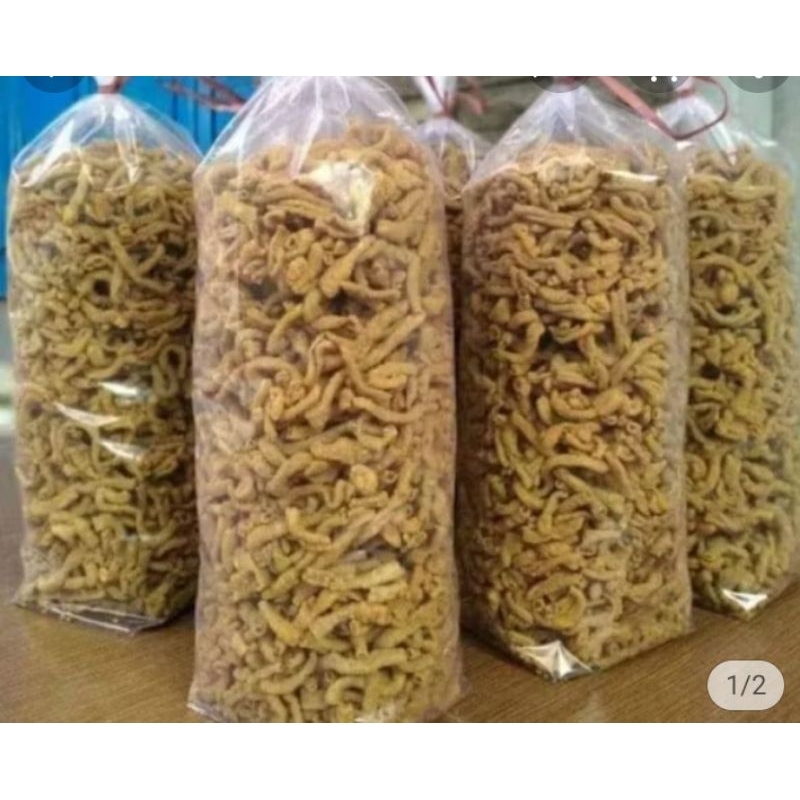 

Kripik usus asli Surabaya renyah dan gurih cocok buat cemilan nonton TV ada kemasan 500 gram dan 1kg
