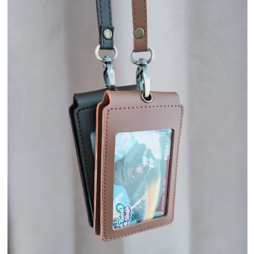 

Grosir Unik Id Card name tag kulit Holder Double Flip Magnet Terbaru kekinian