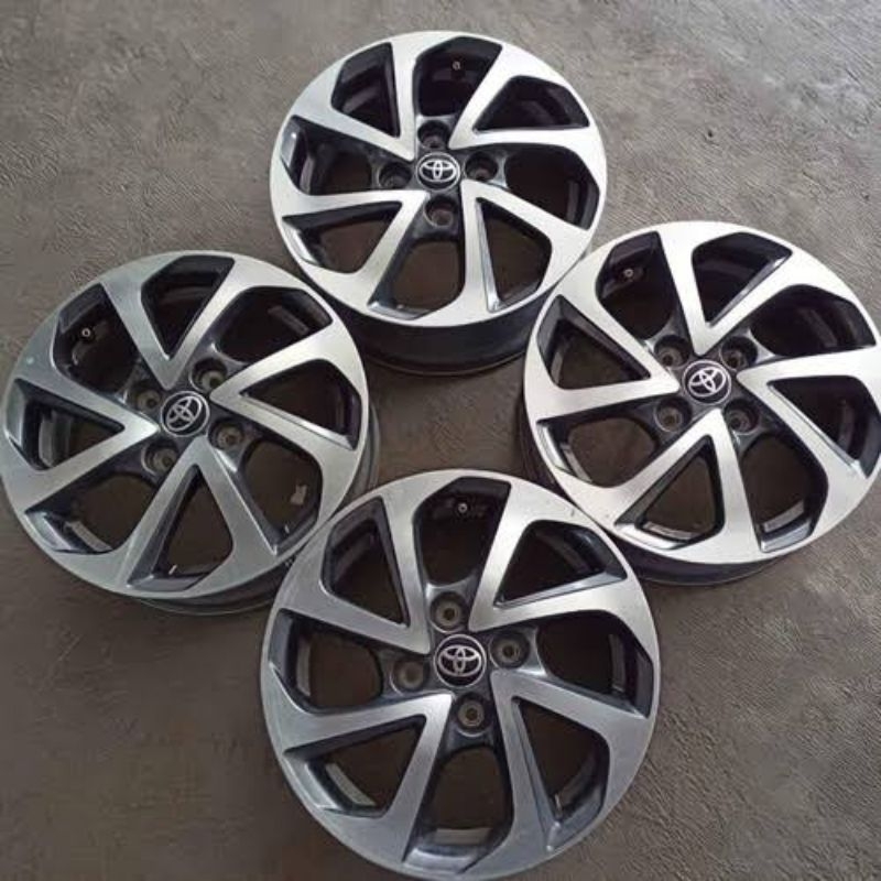 Velg Mobil Trd Agya Calya Sigra Ayla R14 Ring 14