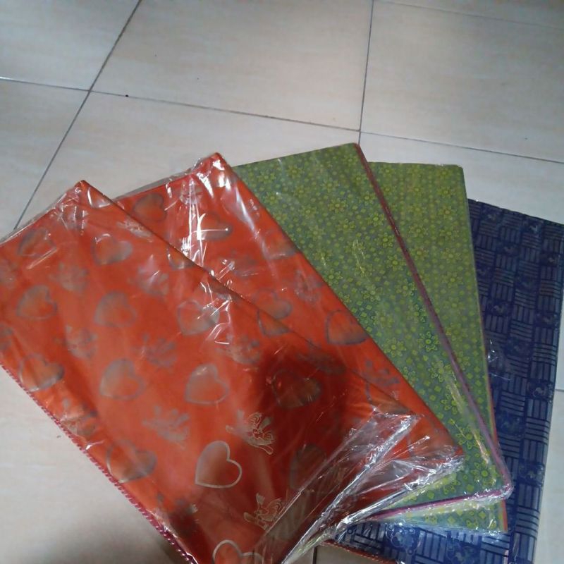 kertas kado harga 10rb, 15rb, 20rb, 25rb, 30rb, 35rb, 40rb,  45rb, 50rb