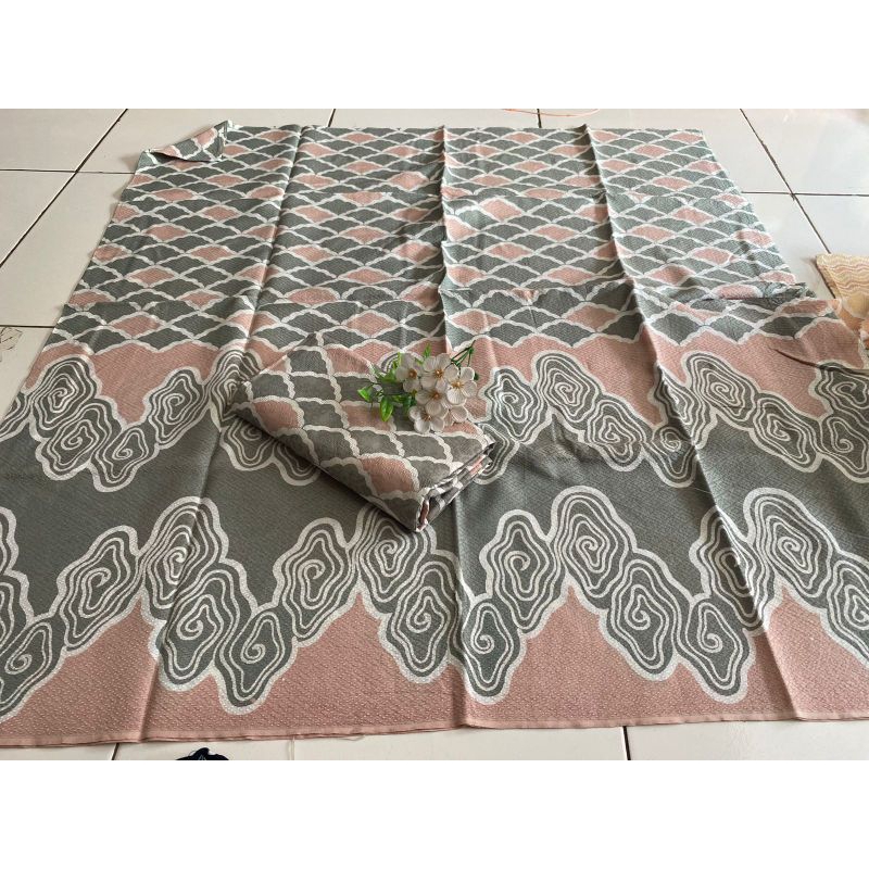 BATIK CAP MOTIF MEGA MENDUNG, SISIK SALAK ABU-ABU KAIN DOBBY