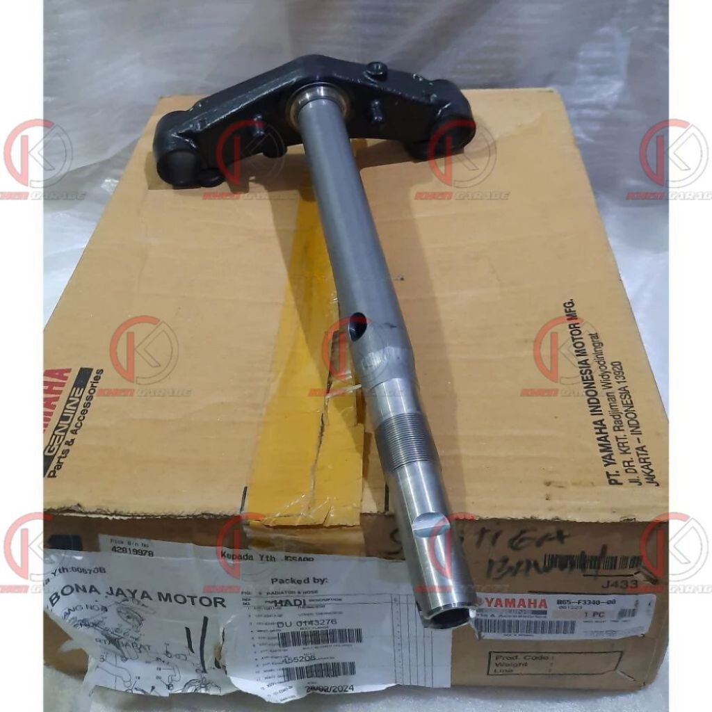 B65-F3340 SEGITIGA BAWAH YAMAHA AEROX 155 OLD ASLI YAMAHA ORIGINAL YGP