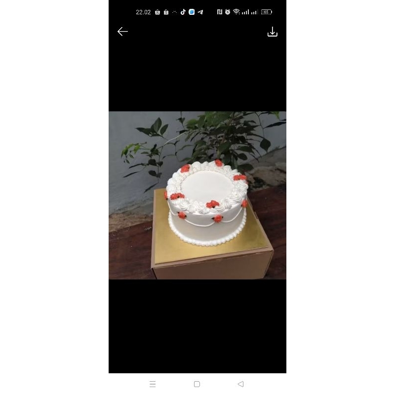 

kue ulang tahun request putih 18cm