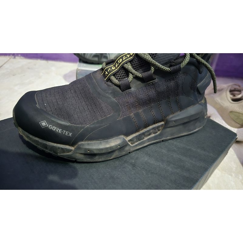(Preloved) Adidas nmd v3 goretex