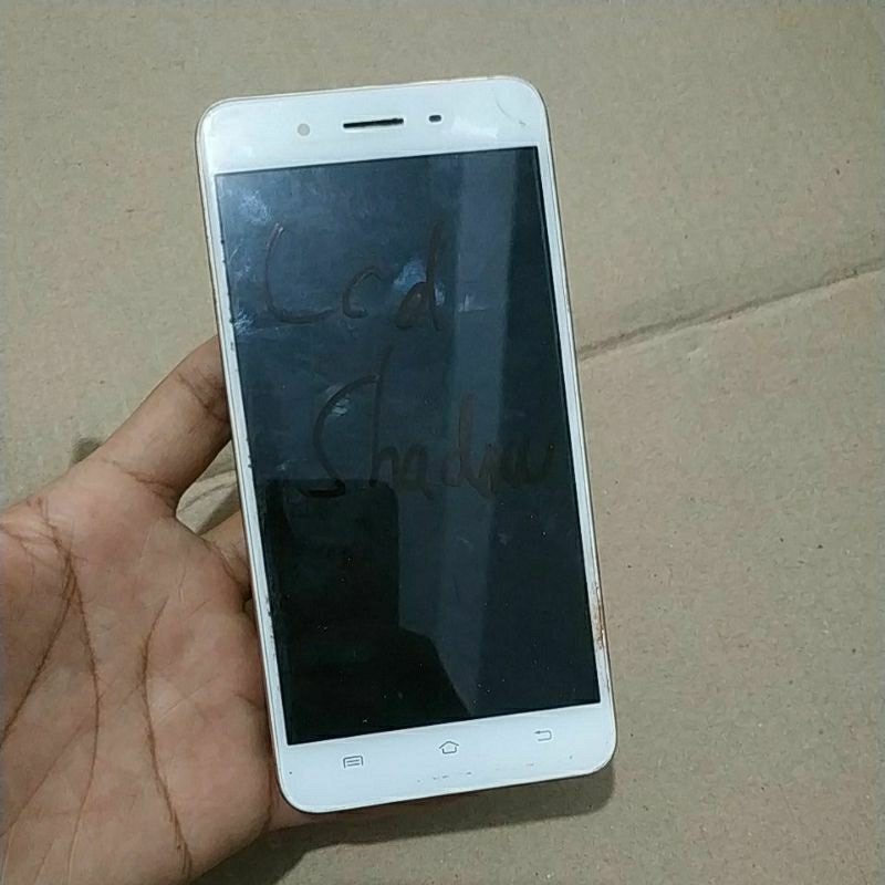 LCD SHADOW /WHITE SPOT MINUS TOUCHSCREEN BEKAS  VIVO Y55