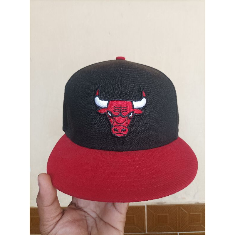 topi new era banteng original