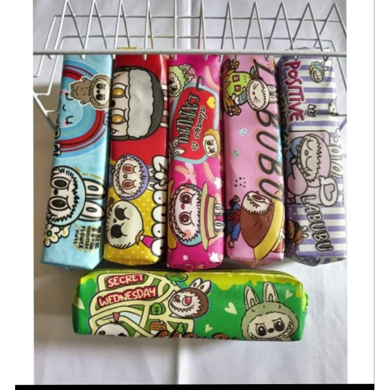 

tempat pensil/ tepak pensil motif labubu