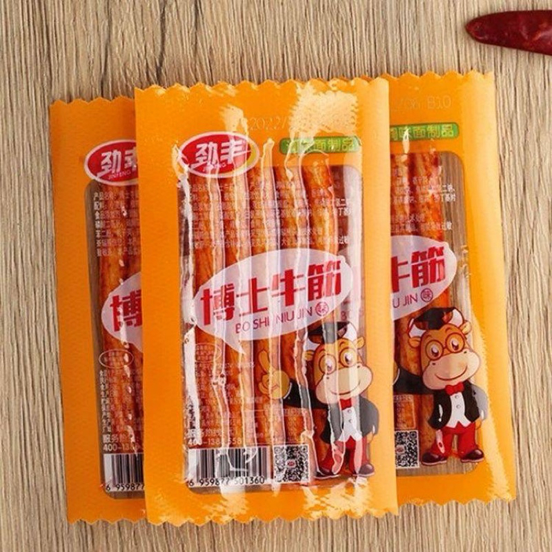 

HALAL Ready Stock qian xi wei bo shi niu jin la tiao 千禧味 博士牛筋辣条