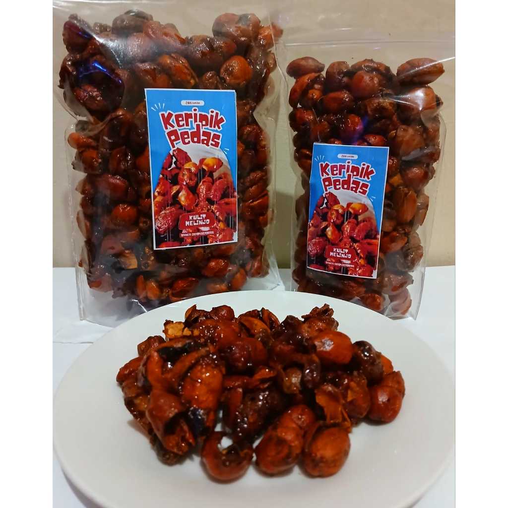 

Keripik kulit melinjo rasa pedas