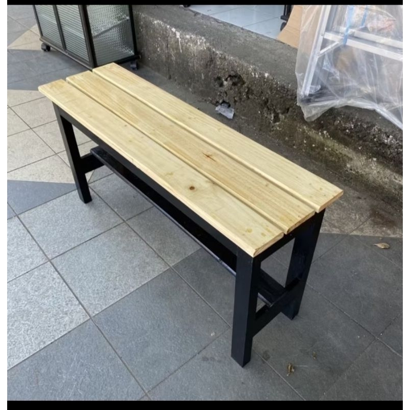 kursi teras / bangku teras / bangku cafe / bangku restauran / bangku rumah makan