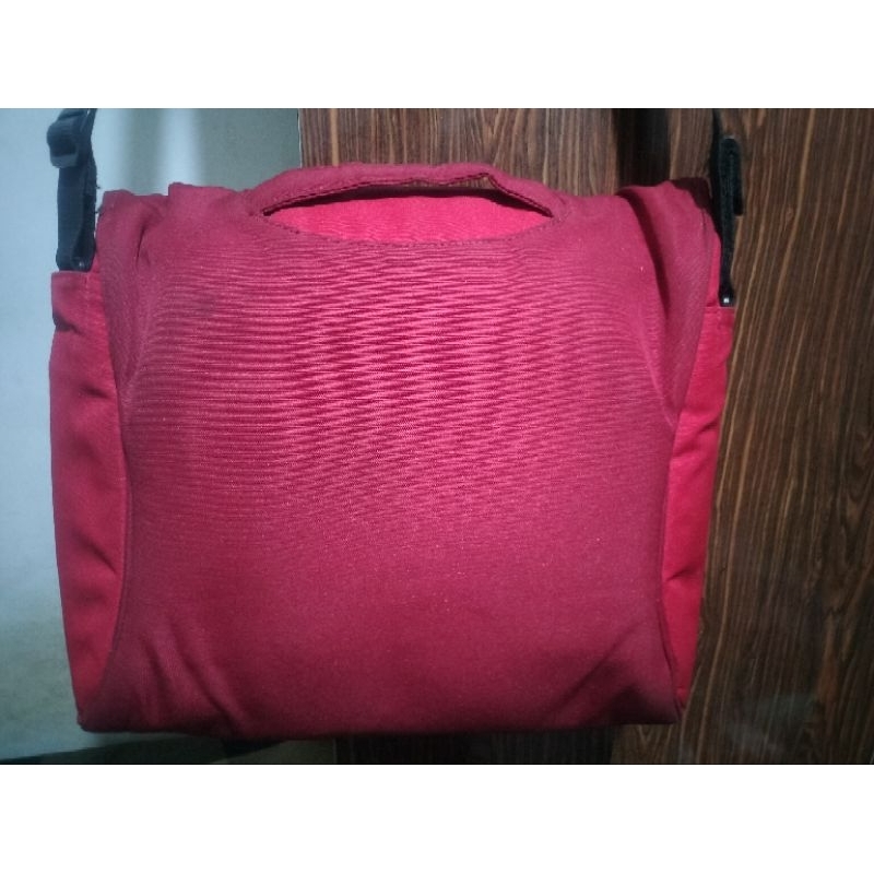 TAS LAPTOP CRUMPLER MERAH