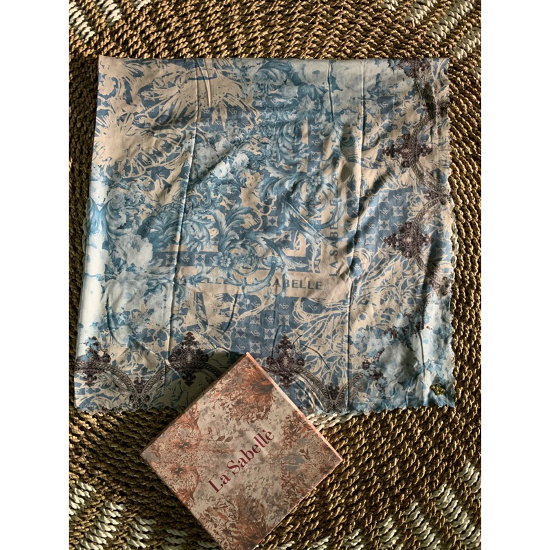 Preloved La sabelle blue