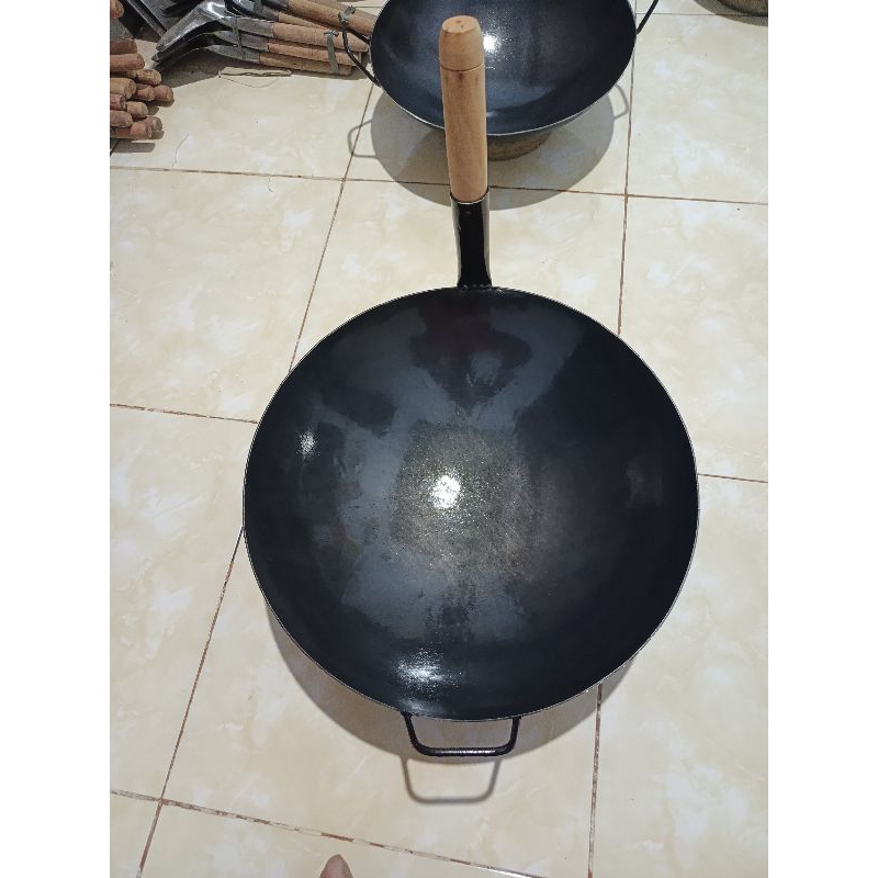 WAJAN NASI GORENG ANTI LENGKET 40CM // WOK SEASONING // Wajan Besi // Wajan Baja