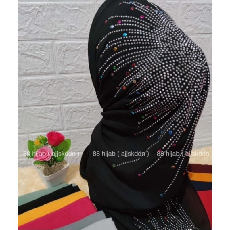 Hijab premium voal payet / hijab mute swarovski glamour / Hijab segi empat mute / jilbab segi empat 