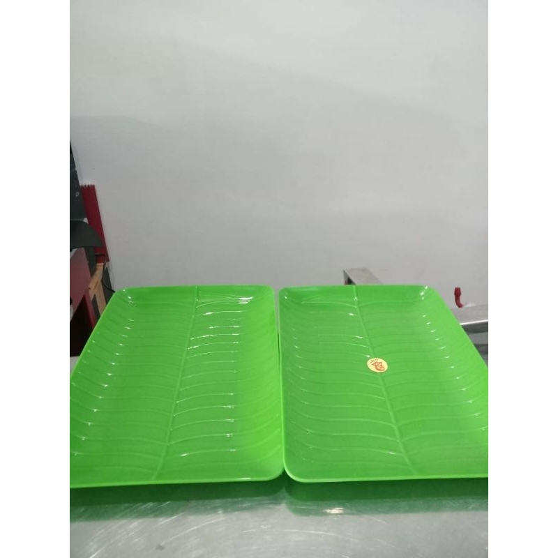 Piring makan melamin motif daun persegi panjang plastik 25 cm