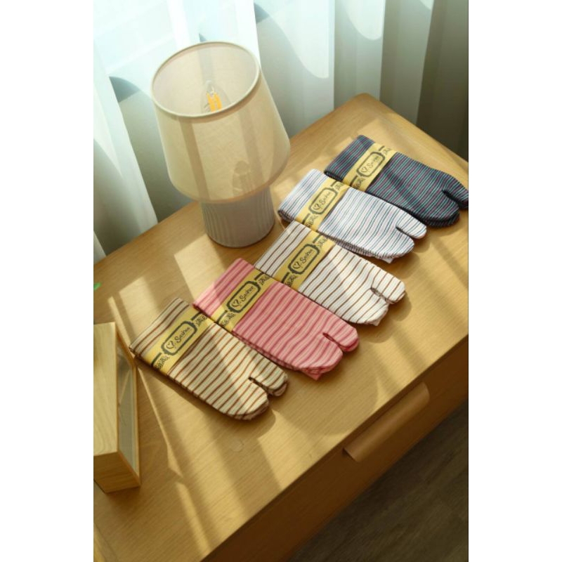 Kaos Kaki Sashee Jempol Stripe