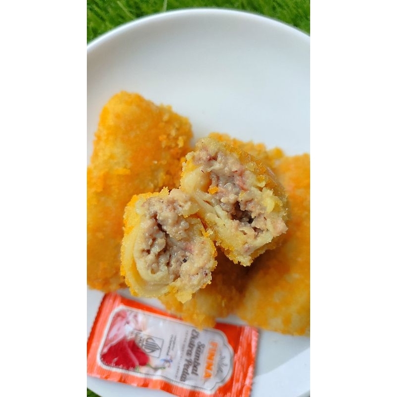 

Risol Wagyu daging sapi isi 4 by Yukning grup asli