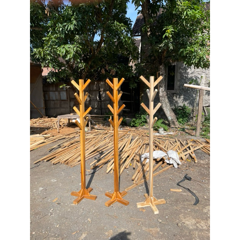Gantungan baju berdiri stand gantungan baju tas serbaguna kayu jati