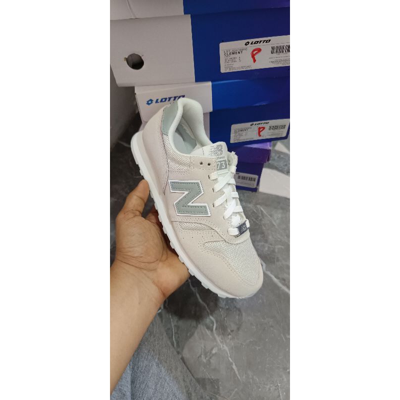 NB 373 classic original